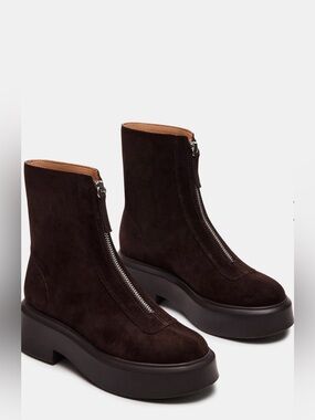 Steve Madden Jones Chocolate Brown Suede Chunky Lug Sole Zip-Front Ankle Boots